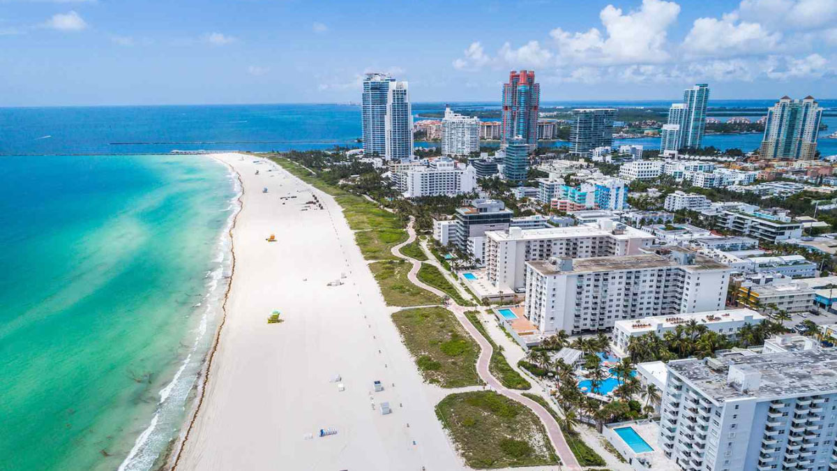 10 Small Beach Towns in Florida