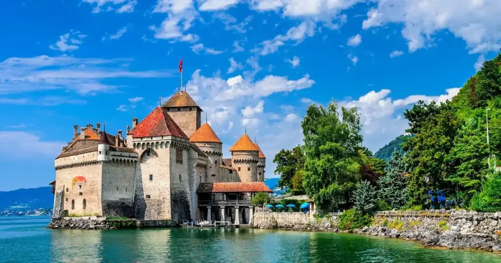 Day 8: Montreux to Lausanne